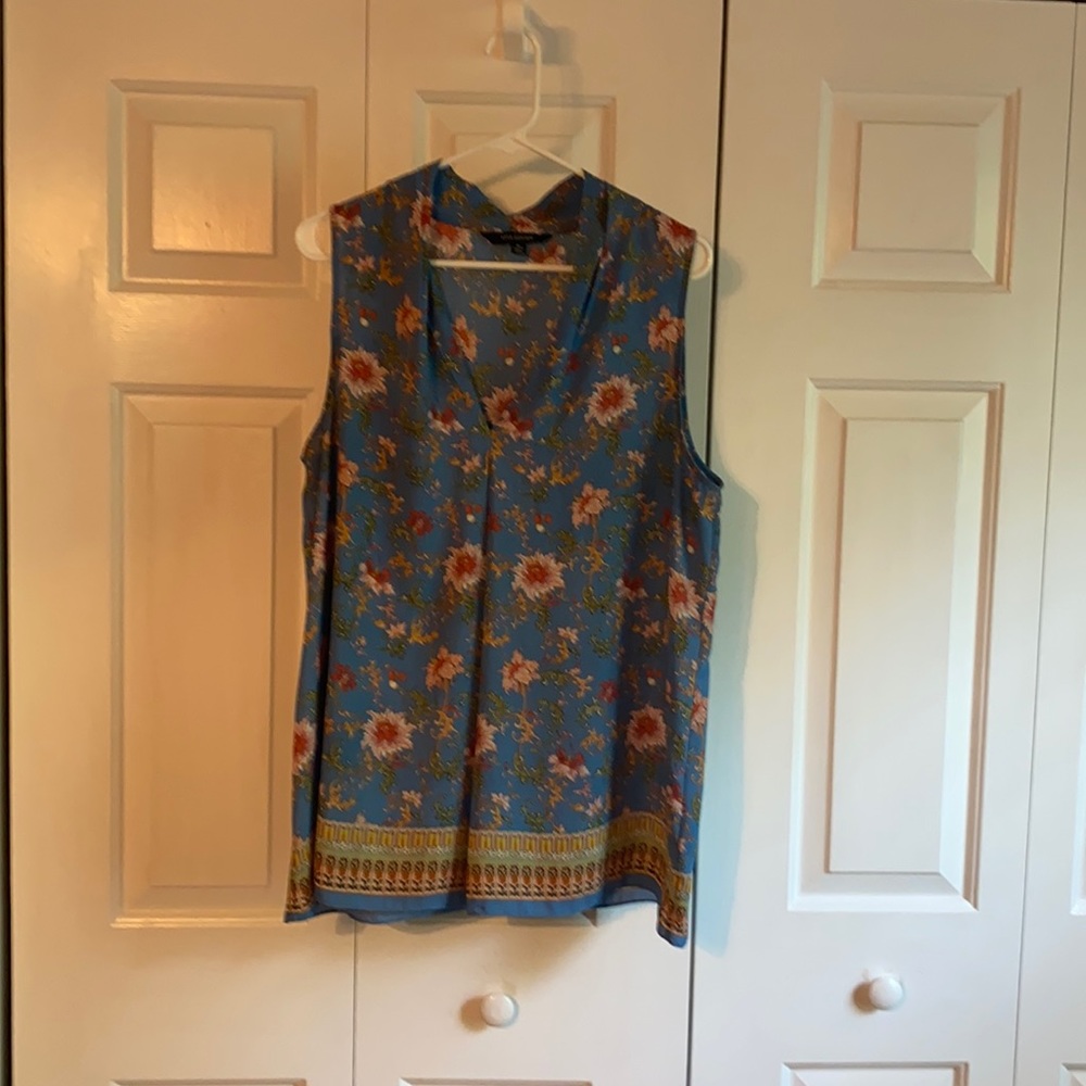 Max Edition Sleeveless Blue Floral Top XL